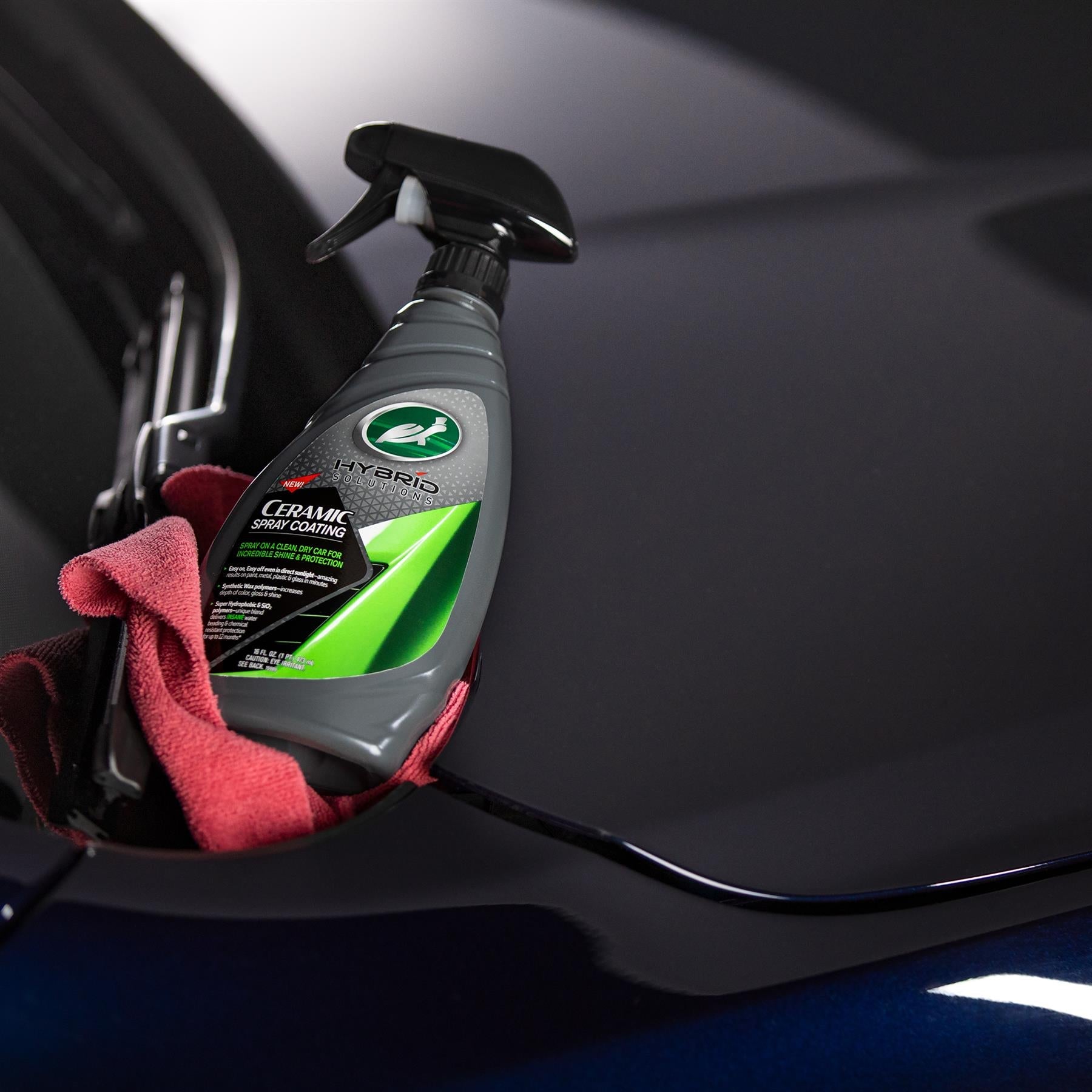 Turtle Wax Ceramic Spray Coating: Car care for shine and protection. Easy to use, for a water repellent finish. भारत में कार की देखभाल