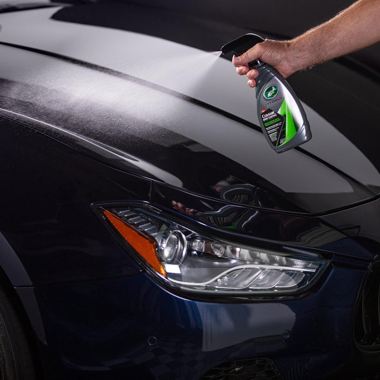 Turtle Wax ceramic coating spray, 473ml. Protecting car paint with an easy-to-use, at-home application.